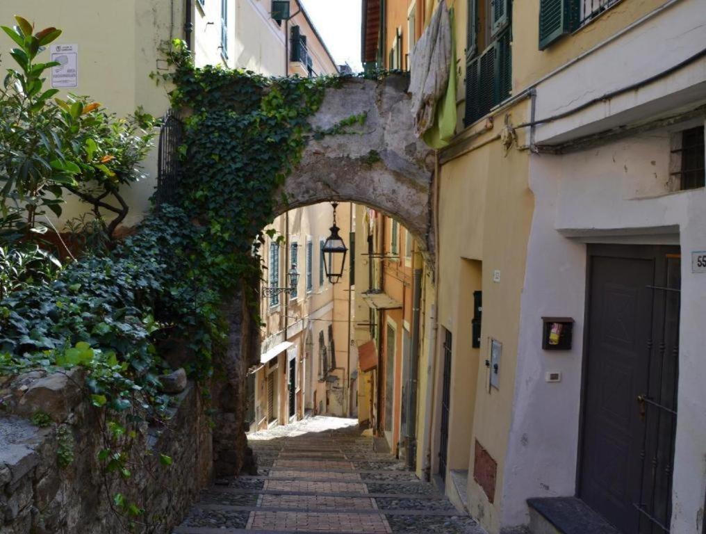 Casa Rosa Lucia Centrale Con Parcheggio Sanremo Exterior photo