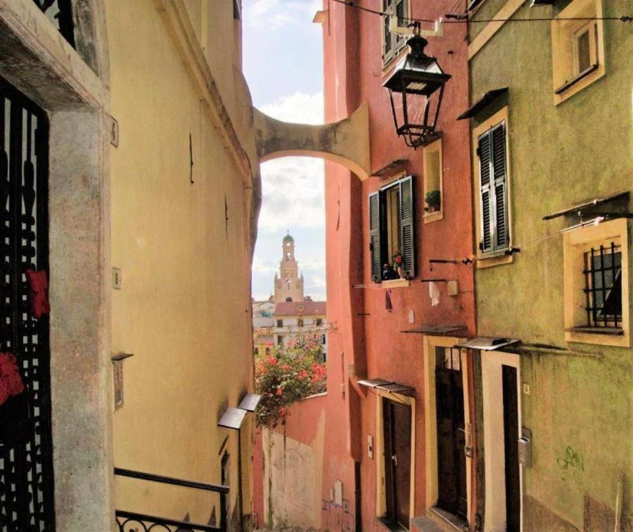 Casa Rosa Lucia Centrale Con Parcheggio Sanremo Exterior photo