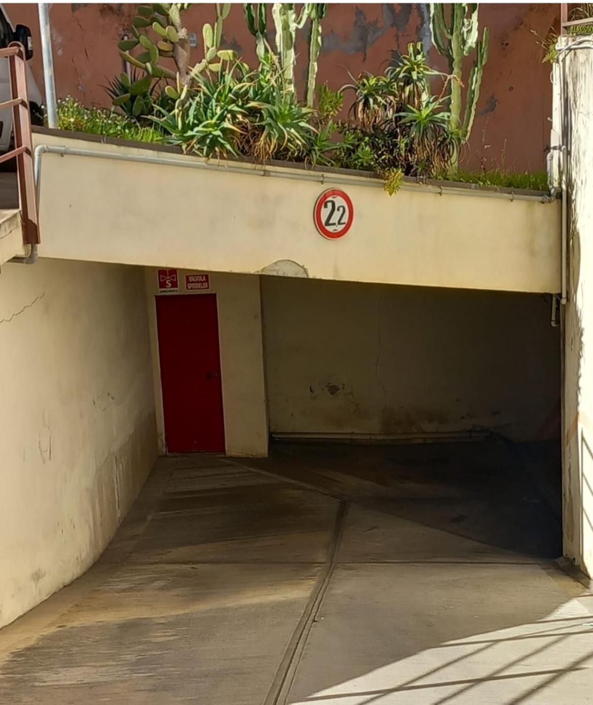 Casa Rosa Lucia Centrale Con Parcheggio Sanremo Exterior photo